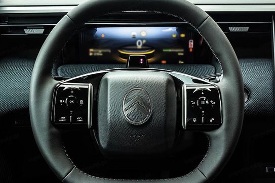 Citroen C5 Aircross Plus eDCT6 1.2 mHEV