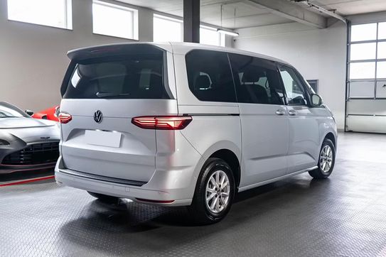 Volkswagen Multivan L2