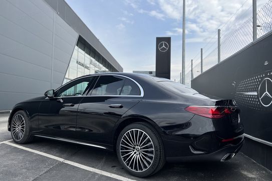 Mercedes Klasa E 220 d 4-Matic AMG
