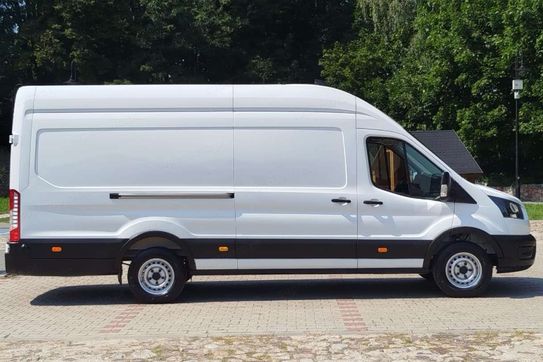Ford Transit L4H3