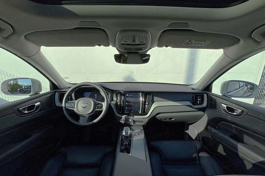 Volvo XC60 T6 Plug-In Hybrid AWD Plus Dark aut