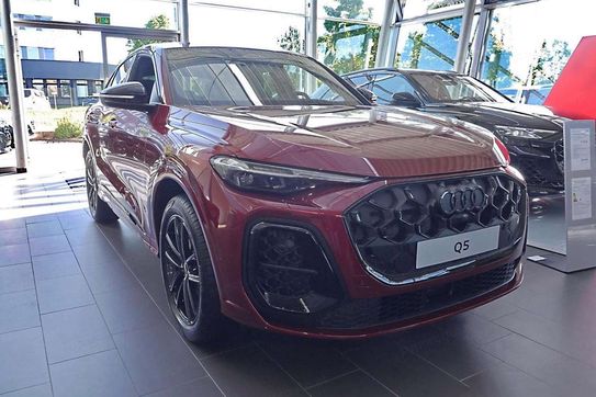 Audi Q5 TFSI quattro Sportback S line