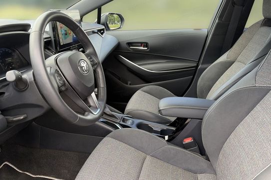 Toyota Corolla 1.8 Hybrid Style