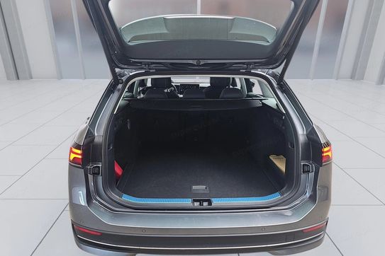 Volkswagen Passat 1.5 TSI  DSG