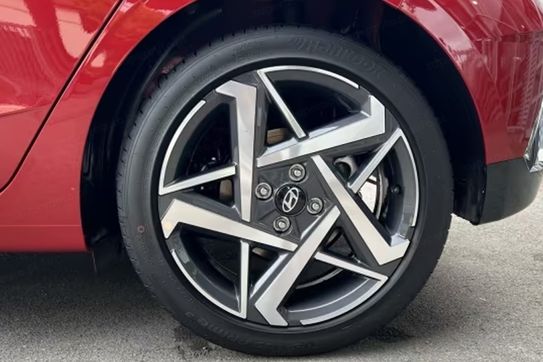 Hyundai i20 1.0 T-GDi Smart DCT