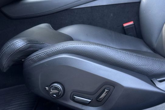 Volvo V90 T6 AWD Plug-In Hybrid Plus Dark aut