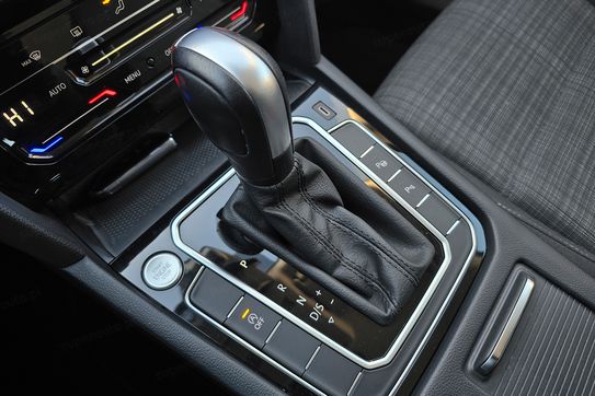 Volkswagen Passat 2.0 TSI Business DSG