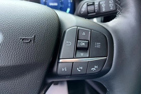 Ford Focus 1.0 Ecoboost Mhev Titanium x