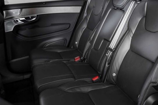 Volvo XC90 T8 AWD Plug-In Hybrid Ultra Bright 7os
