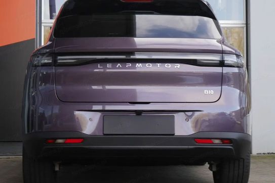 Leapmotor B10 Design Hybrid EV 18,8 kWh