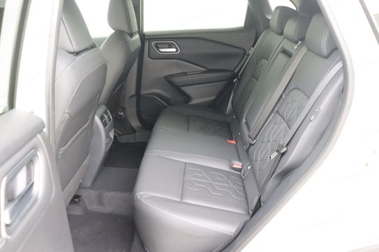 Nissan Qashqai Tekna 1.3 mHEV CVT