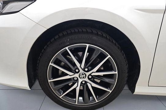 Toyota Camry 2.5 Hybrid Prestige