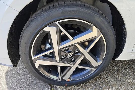 Hyundai i20 1.0 T-GDi Smart DCT