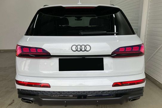Audi Q7 TDI quattro S Line
