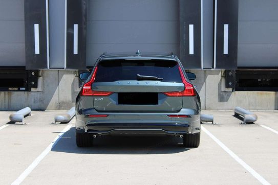 Volvo V60 B4 Ultra Dark