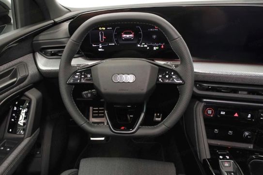 Audi Q5 TDI quattro Sportback S line