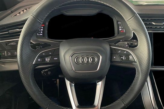 Audi Q7 50 TDI quattro