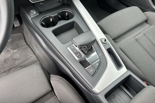 Audi A4 40 TFSI