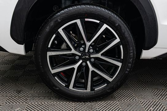 JAC JS8 PRO Pro 1.5 T-GDI 7 DCT 7os.