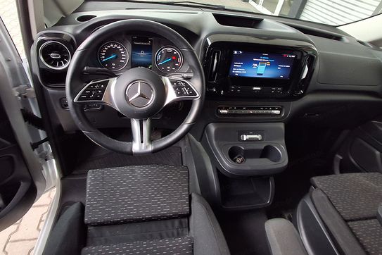 Mercedes Vito eVito 112 Długi