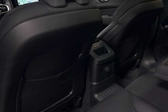 Volvo XC60 B5 AWD Plus Dark