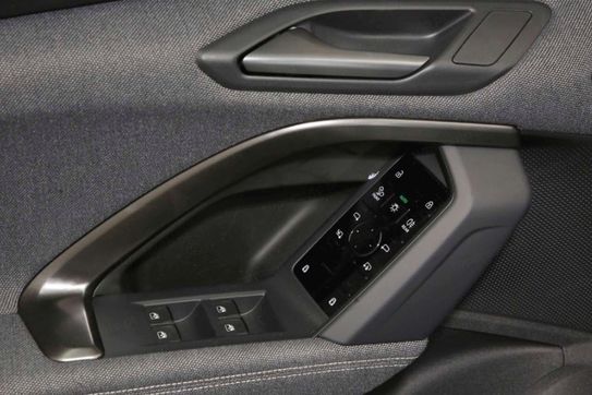 Audi Q5 TDI quattro Sportback S line