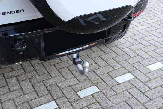 Land Rover Defender 110 3.0 D350 X-Dynamic HSE