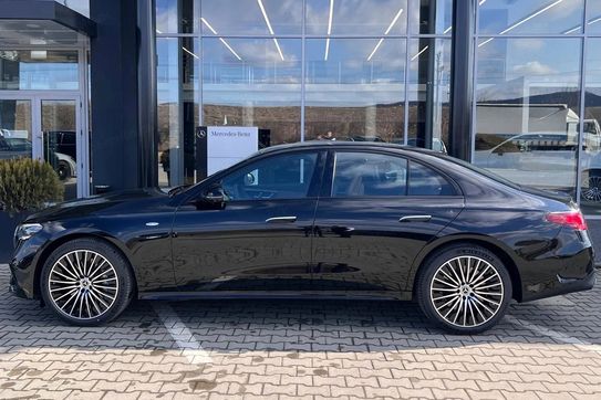 Mercedes Klasa E 200 4-Matic AMG