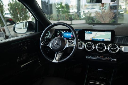 Mercedes GLB 200 mHEV Progressive 7G-DCT