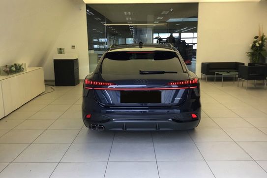 Audi A6 TDI quattro S line Avant