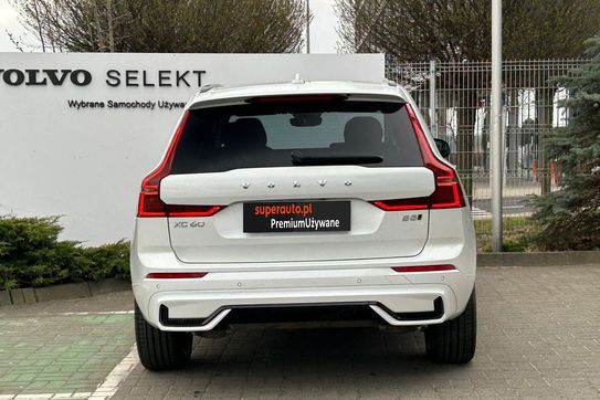 Volvo XC60 B5 B AWD Momentum Pro aut