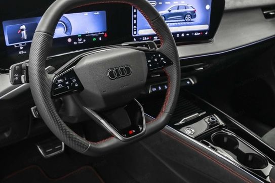 Audi Q3 e-Hybrid S line