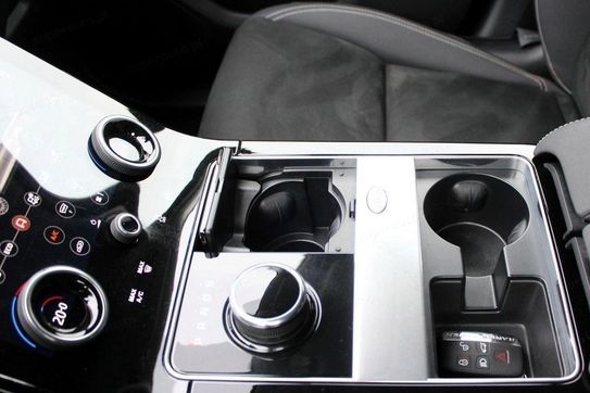 Land Rover Range Rover Velar TD4