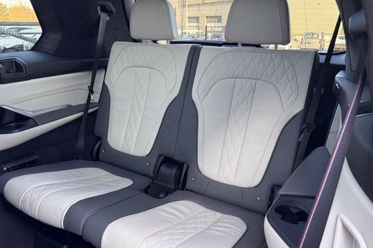 BMW X7 xDrive40d mHEV sport-aut