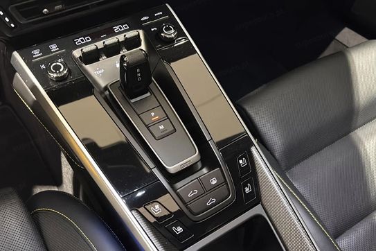 Porsche 911 Carrera S