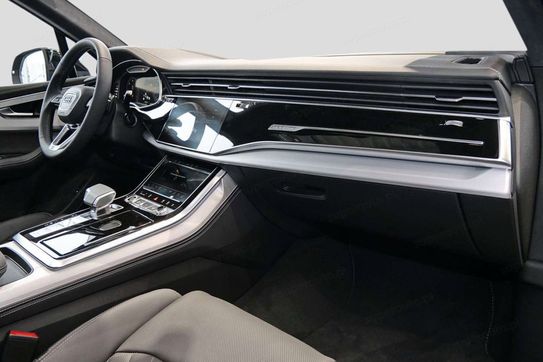 Audi Q7 50 TDI quattro S Line