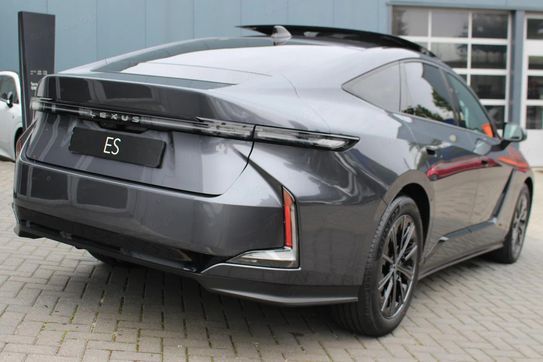 Lexus ES 300h Prestige AWD