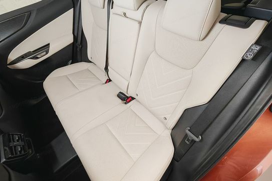 Lexus NX 350h Omotenashi 2.5 Hybrid AWD