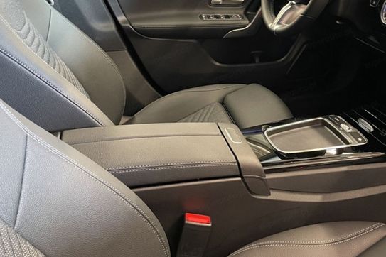 Mercedes CLA 200 Progressive Shooting Brake