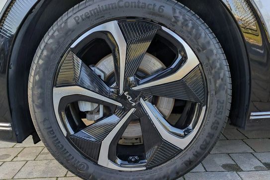 Kia EV6 77.4kWh Plus AWD