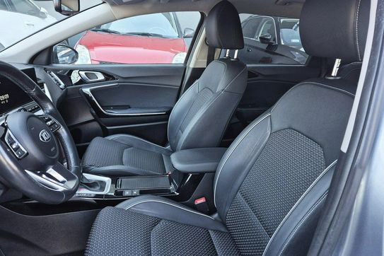 Kia Ceed 1.6 GDI PHEV L Business Line DCT