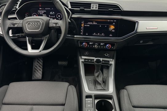 Audi Q3 35 TFSI S-Line