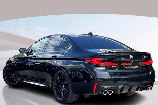 BMW Seria 5 M5
