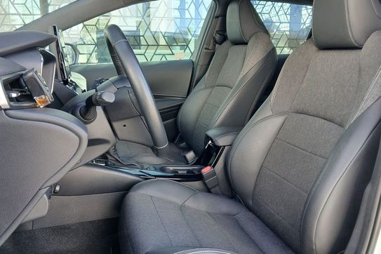 Toyota Corolla 1.8 Hybrid Style