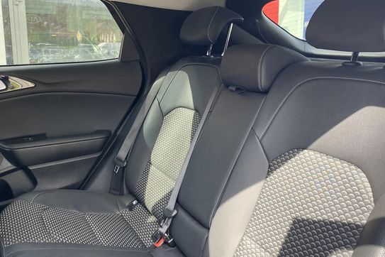 Kia XCeed 1.5 t-Gdi Business Line