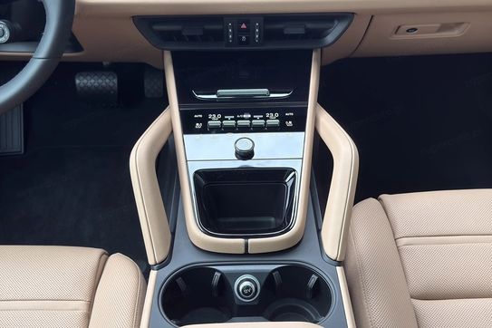 Porsche Cayenne Coupe E-Hybrid