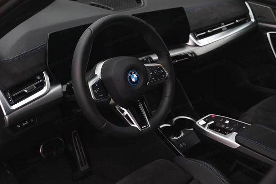 BMW iX1 xDrive30 M Sport