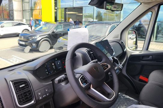 Peugeot Boxer Heavy L4H2 AT8