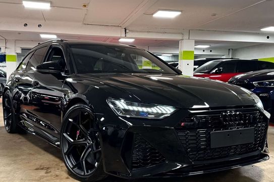 Audi A6 RS6 TFSI quattro Performance Avant