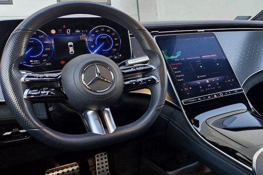 Mercedes EQS 450+ AMG Line